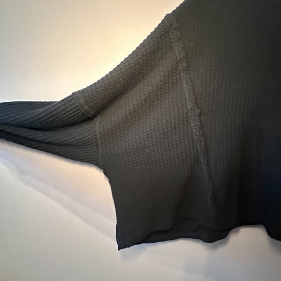 Women's S Free People We The Free Love Me Thermal Top Black Oversized Open Back - Picture 7 of 10